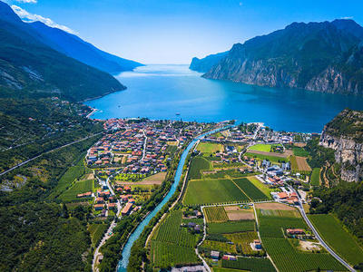 大连出发欧洲意大利西西里环岛14日一价全含，升级肉晚五星酒店，乌菲兹美术馆，那不勒斯博物馆，庞贝讲解，阿马尔菲海岸线，艾特纳