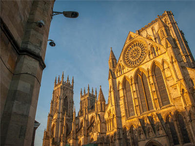 大连到《英国12日全景研学｜打卡5大名校+6处世界遗产｜辽宁中青旅大连专线》